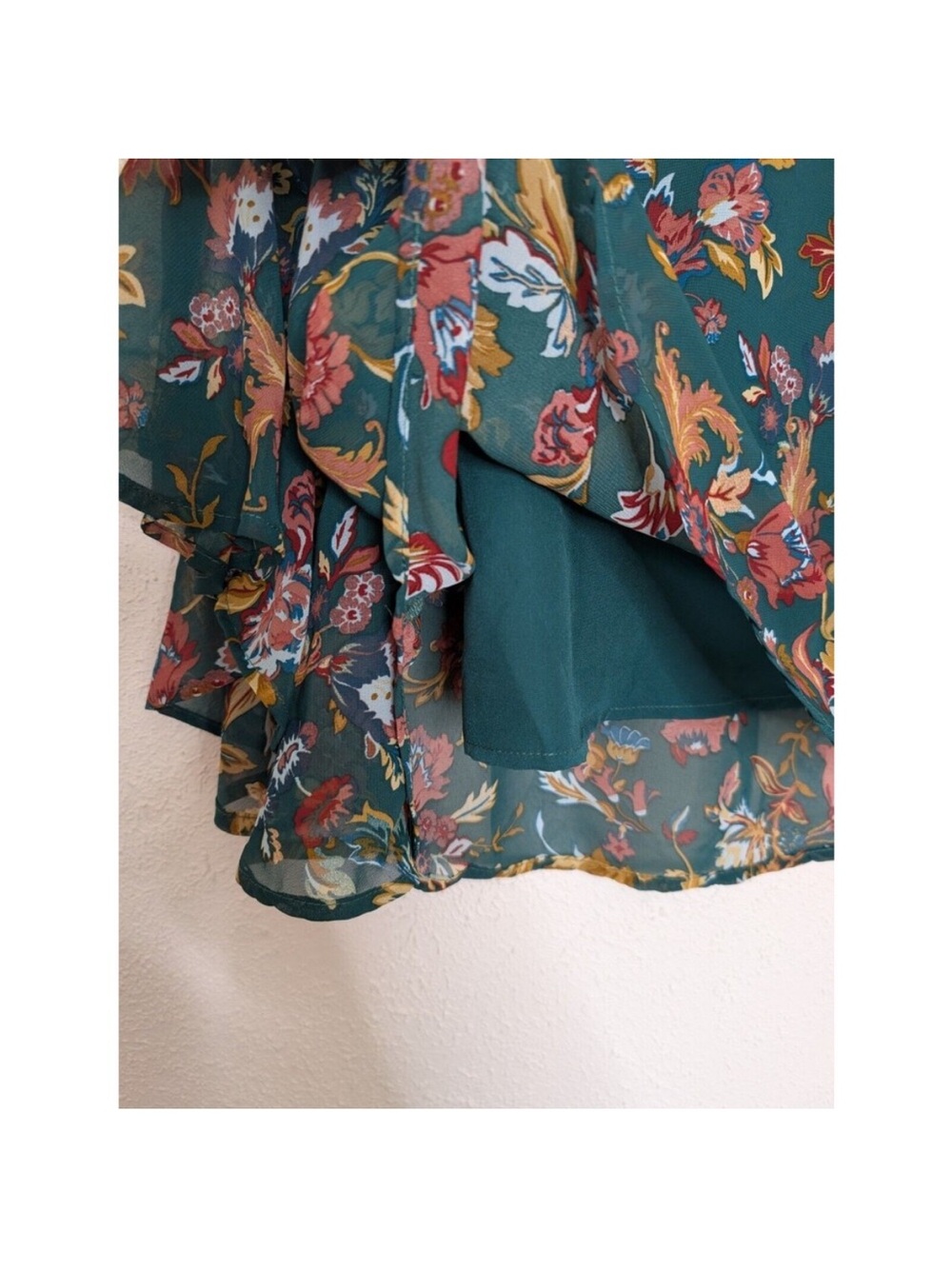 Frye Forest Green Floral Ruffle Sleeve Blouse - Picture 4 of 5